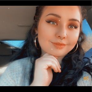 Meet your Posher, Erika